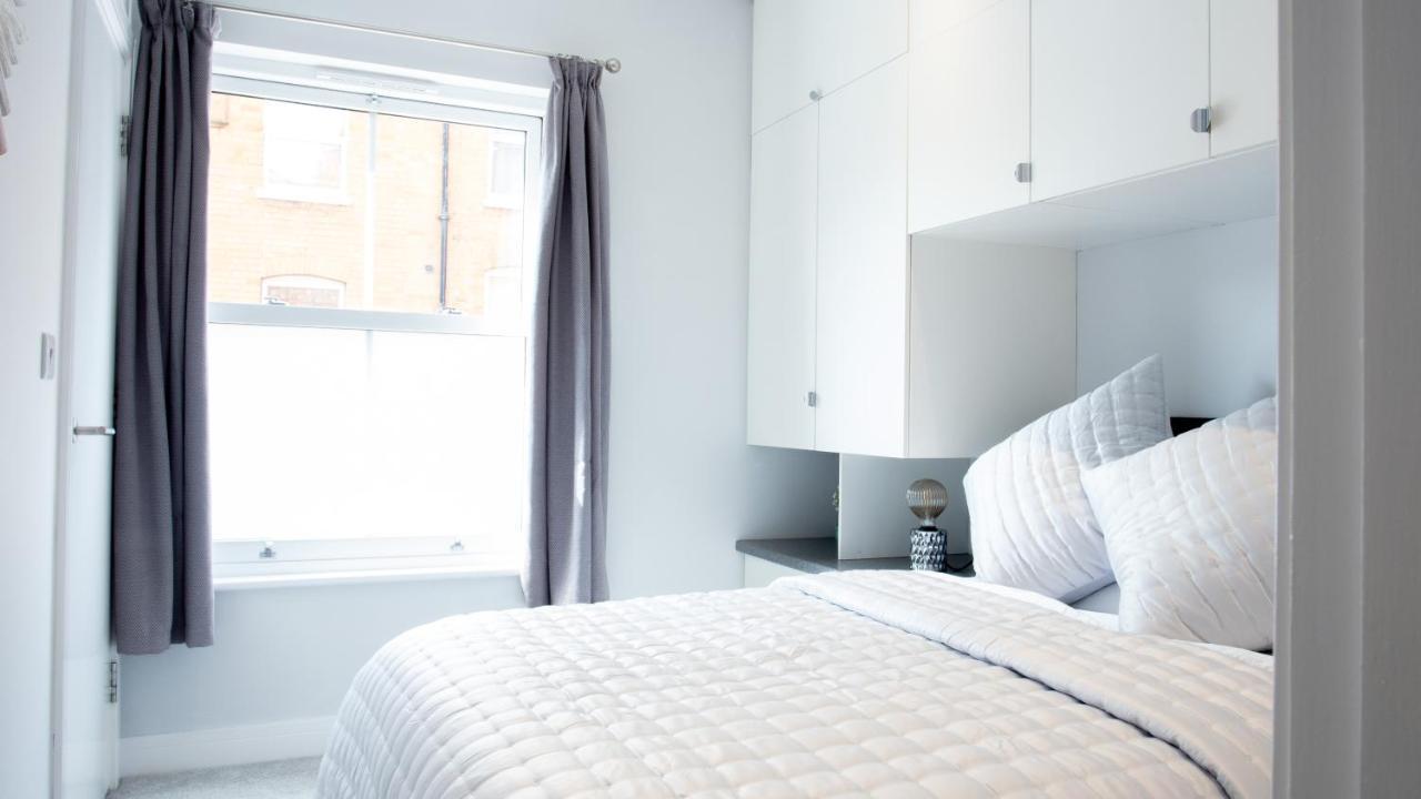 Modern Apartment With Free Parking And Wifi Stratford-upon-Avon Eksteriør billede