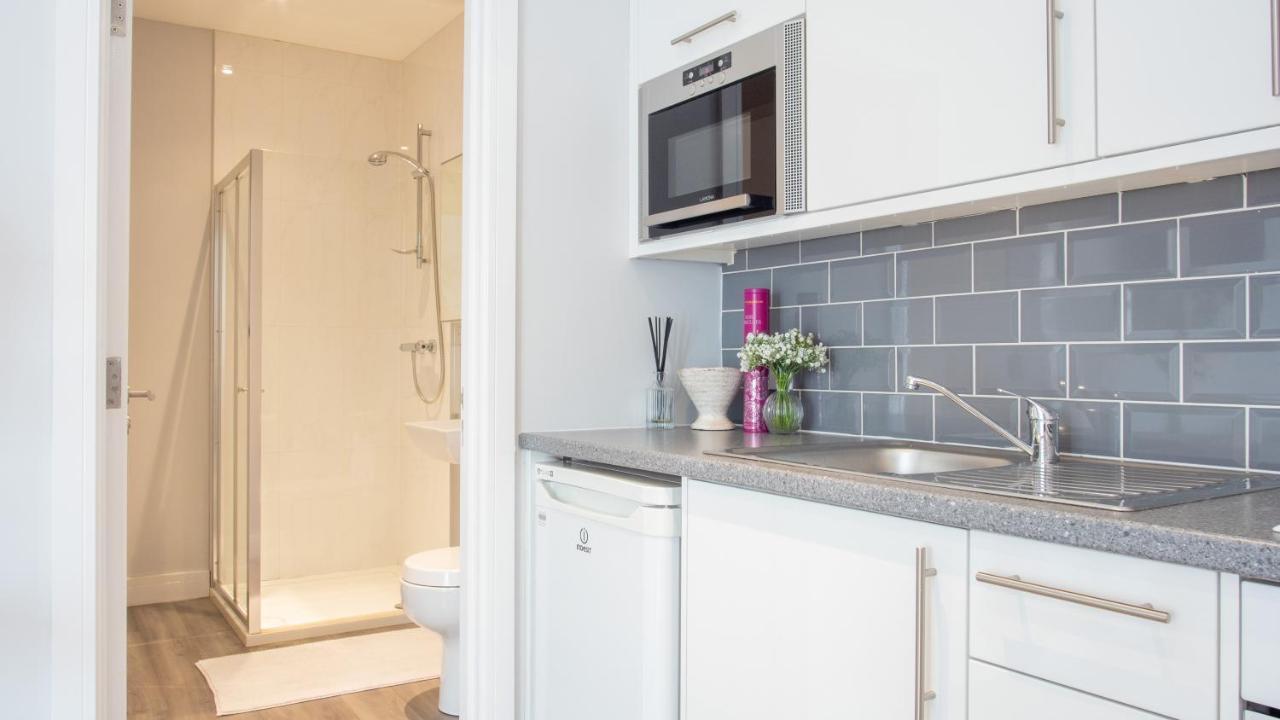 Modern Apartment With Free Parking And Wifi Stratford-upon-Avon Eksteriør billede