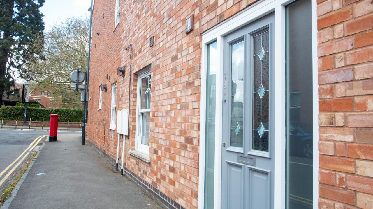 Modern Apartment With Free Parking And Wifi Stratford-upon-Avon Eksteriør billede
